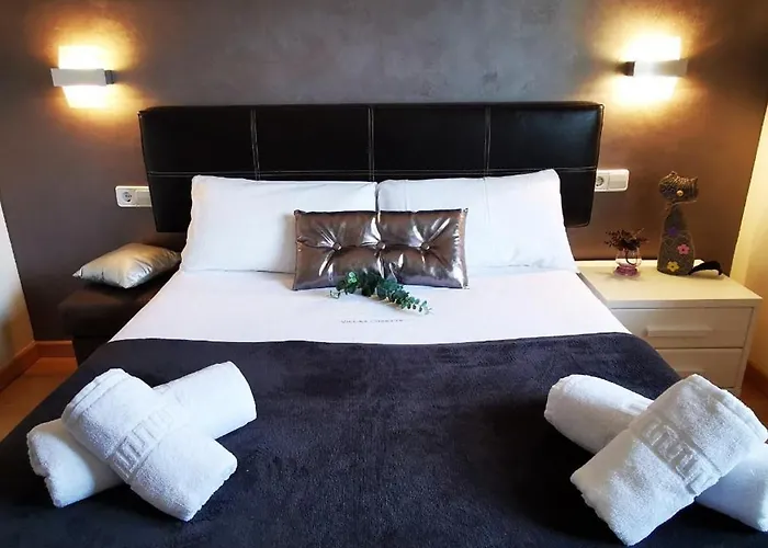 Céntrico En Playa De Aro Con Terraza Y Vistas Al Mar - Es-209-28 *